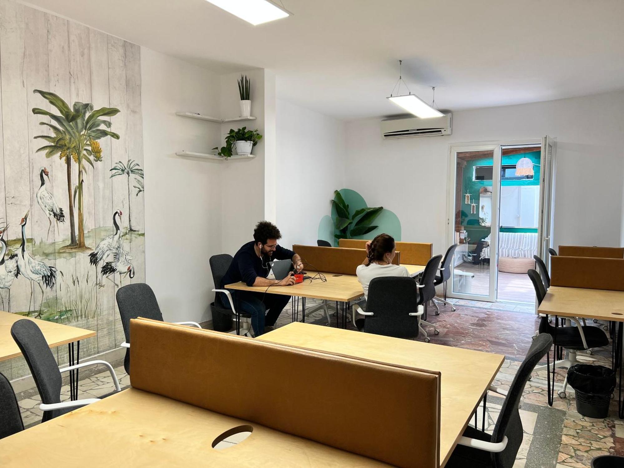Trip'N'Hostel Chill Zone Тирана Екстериор снимка