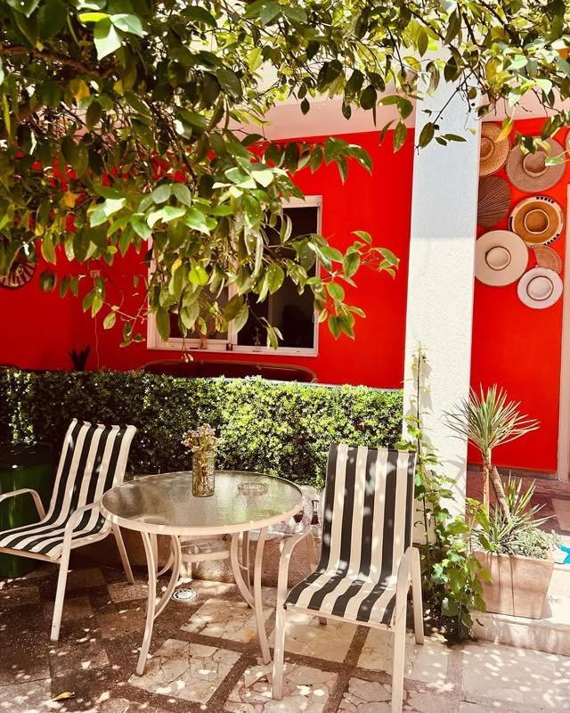 Trip'N'Hostel Chill Zone Тирана Екстериор снимка